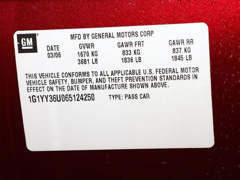 Used 2006 Chevrolet Corvette Convertible w/ Preferred Equipment Group RWD image 28