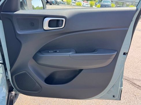 Certified 2026 Hyundai Venue SEL FWD image 28