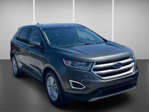Used 2018 Ford Edge SEL w/ Equipment Group 201A FWD image 2
