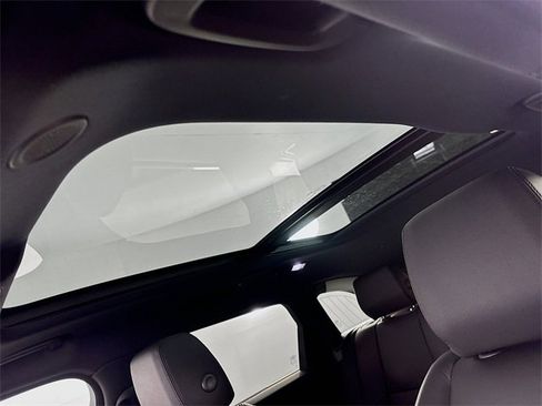 Used 2026 Land Rover Range Rover Velar S image 14