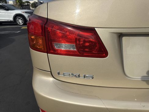Used 2008 Lexus IS 250 image 28