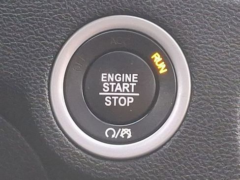 Used 2023 Dodge Charger SXT w/ Blacktop Package image 27