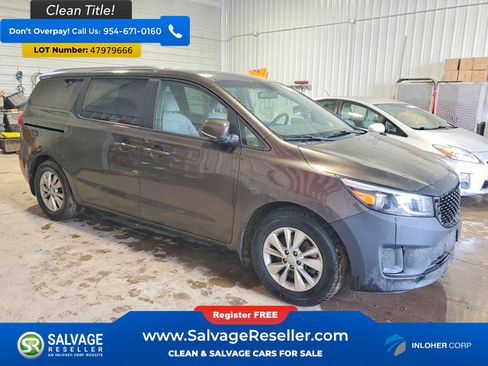 Used 2016 Kia Sedona LX w/ LX Convenience Package FWD image 5