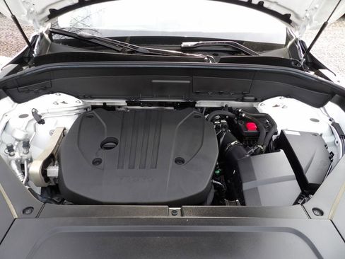 Certified 2023 Volvo XC90 B5 Core w/ Protection Package Premier image 29