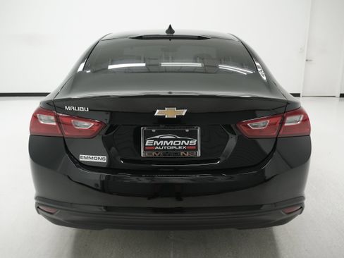 Used 2023 Chevrolet Malibu LS FWD image 5