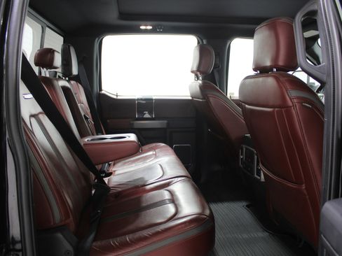 Used 2021 Ford F250 Platinum image 21