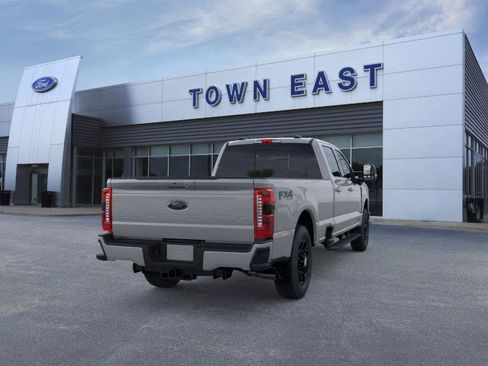 New 2026 Ford F350 Lariat w/ Black Appearance Package image 8