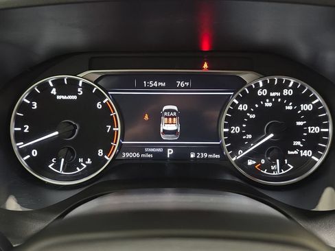 Used 2025 Nissan Rogue SV FWD image 18