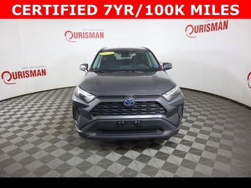 Used 2024 Toyota RAV4 LE AWD/4WD image 13