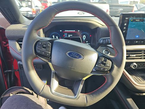 Used 2025 Ford Explorer ST-Line w/ Premium Package AWD/4WD image 6