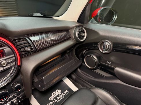 Used 2015 MINI Cooper S image 43