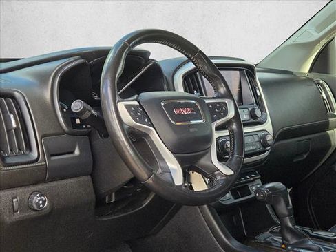 Used 2019 GMC Canyon SLT w/ Driver Alert Package image 10