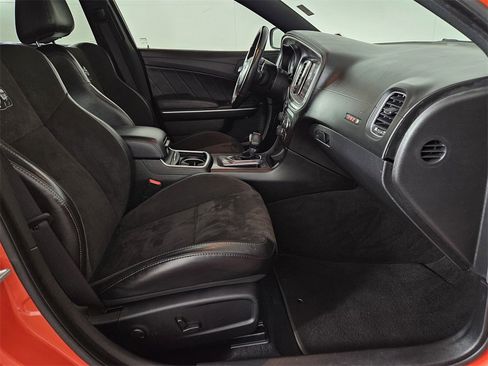 Used 2022 Dodge Charger Scat Pack w/ Plus Group image 34