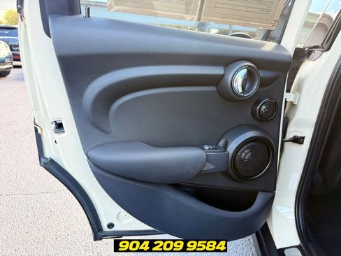 Used 2015 MINI Cooper 4-Door Hardtop FWD image 24