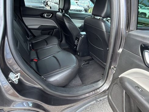 Used 2024 Jeep Compass Limited AWD/4WD image 21