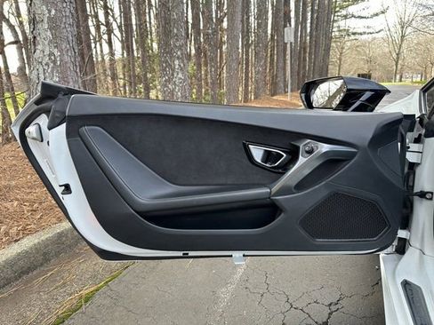 Used 2017 Lamborghini Huracan LP 580-2 image 30