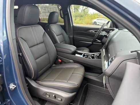 New 2026 Chevrolet Traverse High Country w/ LPO, Floor Liner Package image 31