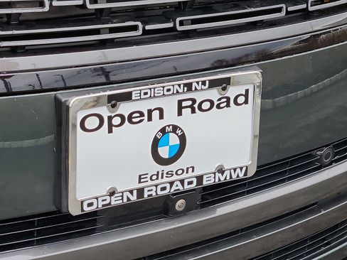 Used 2024 Land Rover Range Rover Long Wheelbase SE image 30