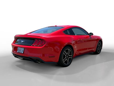 Used 2020 Ford Mustang Premium RWD image 5