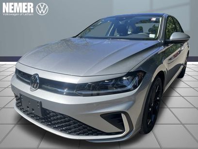 New 2025 Volkswagen Jetta SE