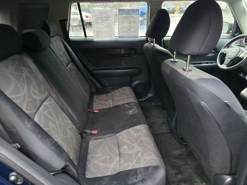 Used 2015 Scion xB image 7