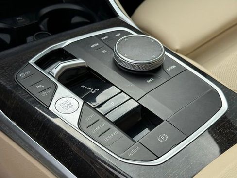 Certified 2023 BMW 330i 330i w/ Driving Assistance Package image 27