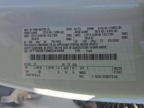 Used 2021 Ford F250 Lariat w/ Lariat Value Package AWD/4WD image 16