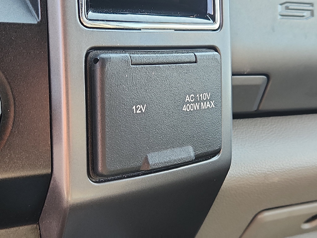 Used 2019 Ford F250 XLT w/ XLT Premium Package AWD/4WD image 25
