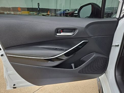 Used 2022 Toyota Corolla XSE image 13
