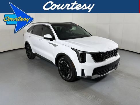 New 2026 Kia Sorento S FWD image 1