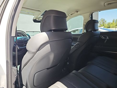 Certified 2024 Genesis GV80 2.5T AWD/4WD image 16