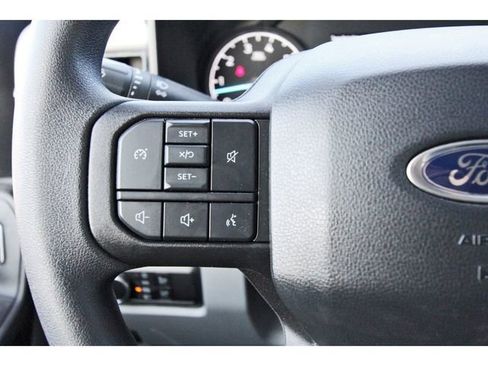 Used 2023 Ford F250 XL image 18