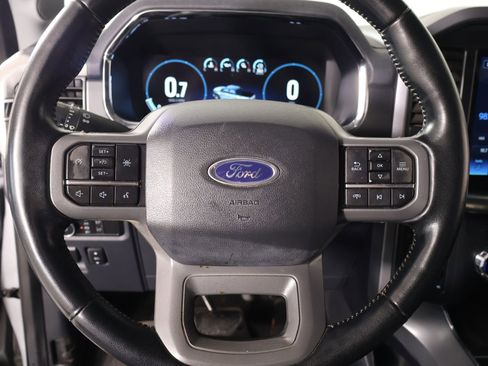 Used 2022 Ford F150 Lariat AWD/4WD image 3