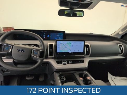 Used 2025 Ford Expedition Max Active image 8
