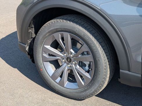 New 2026 Ford Explorer Active AWD/4WD image 24