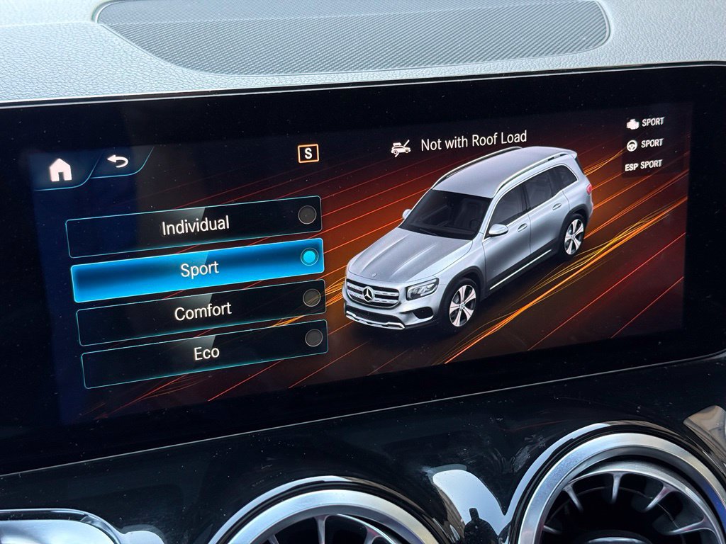 Used 2022 Mercedes-Benz GLB 250 image 14