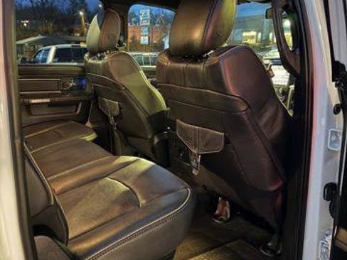 Used 2016 RAM 1500 Limited image 12