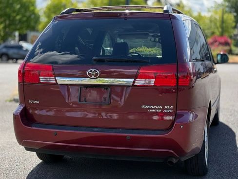 Used 2005 Toyota Sienna XLE Limited AWD/4WD image 5