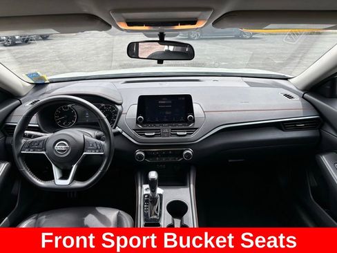 Used 2022 Nissan Altima 2.5 SR AWD/4WD image 16
