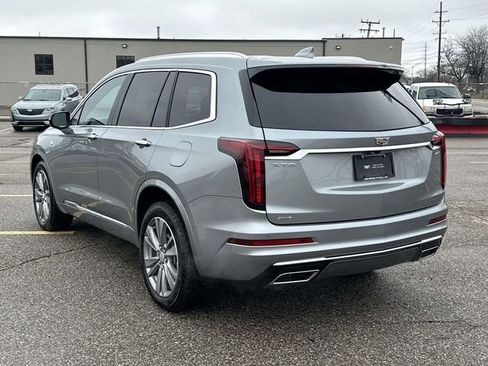 Certified 2025 Cadillac XT6 Premium Luxury w/ Platinum Package AWD/4WD image 39