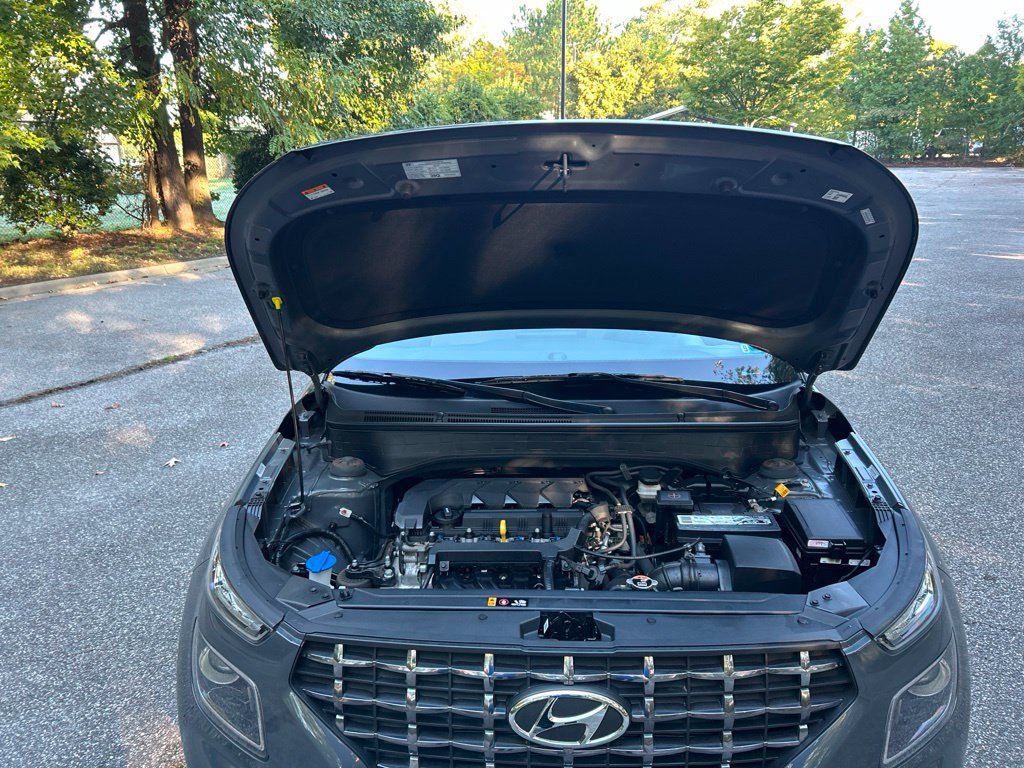 Used 2024 Hyundai Venue SEL FWD image 14