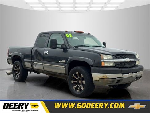Used 2003 Chevrolet Silverado 2500 LS image 1