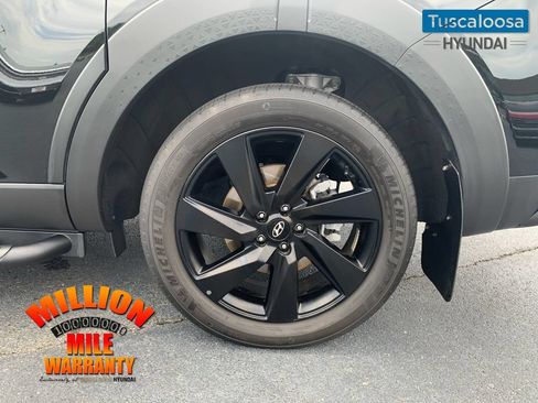 Used 2023 Hyundai Santa Cruz Night AWD/4WD image 11