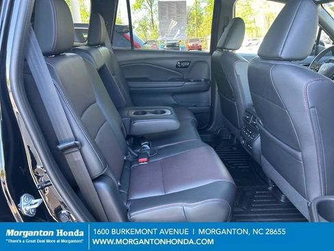 Used 2025 Honda Passport Black Edition image 38