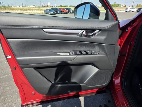 New 2025 MAZDA CX-5 AWD 2.5 S w/ Preferred Package image 15