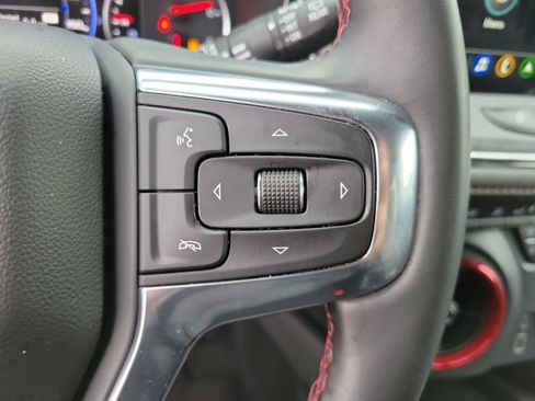 Used 2025 Chevrolet Blazer RS FWD image 29