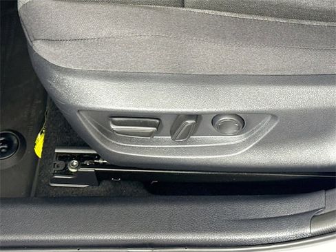 Certified 2025 Toyota Camry LE w/ Convenience Package image 12