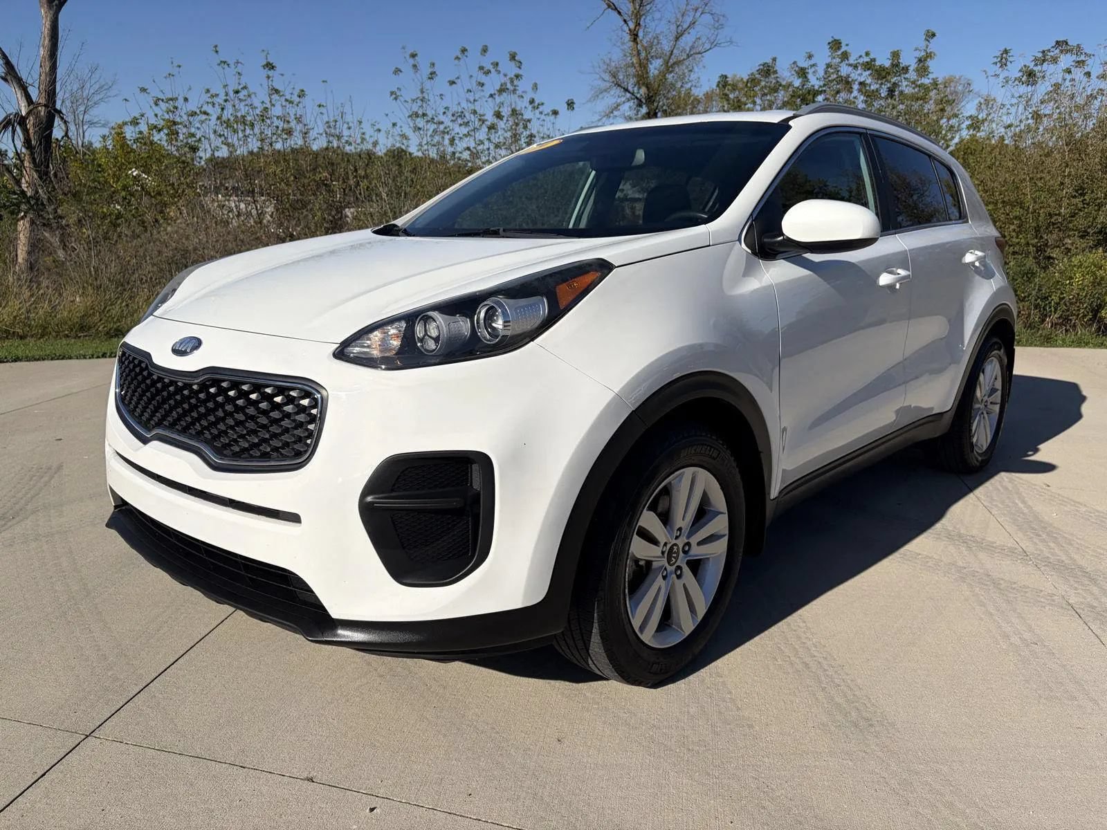 Used 2019 Kia Sportage LX w/ LX Popular Package FWD image 3