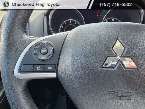 Used 2025 Mitsubishi Outlander Sport ES image 12