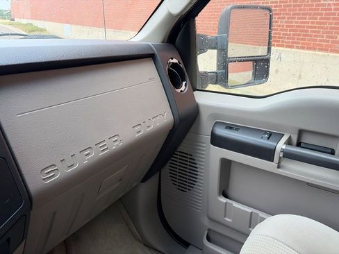 Used 2008 Ford F350 XLT AWD/4WD image 13